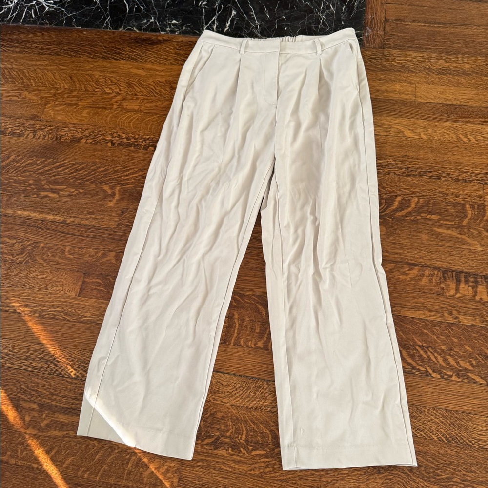 Old Navy Women’s Light Tan Dress Pants
